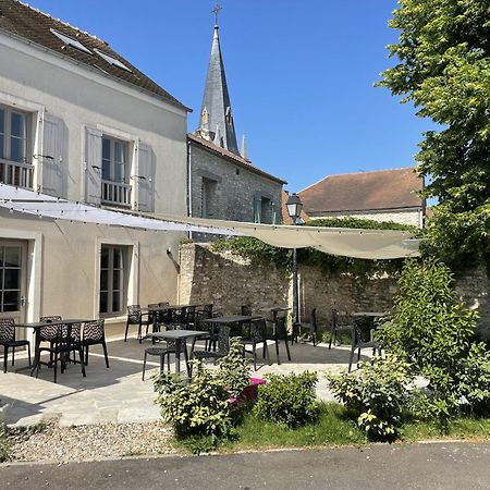 Hotel La Cuisine Des Lulus Montainville  外观 照片