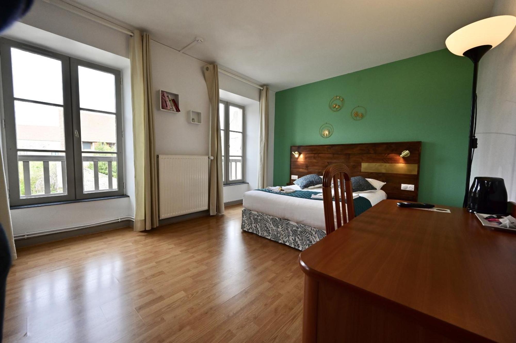 Hotel La Cuisine Des Lulus Montainville  外观 照片
